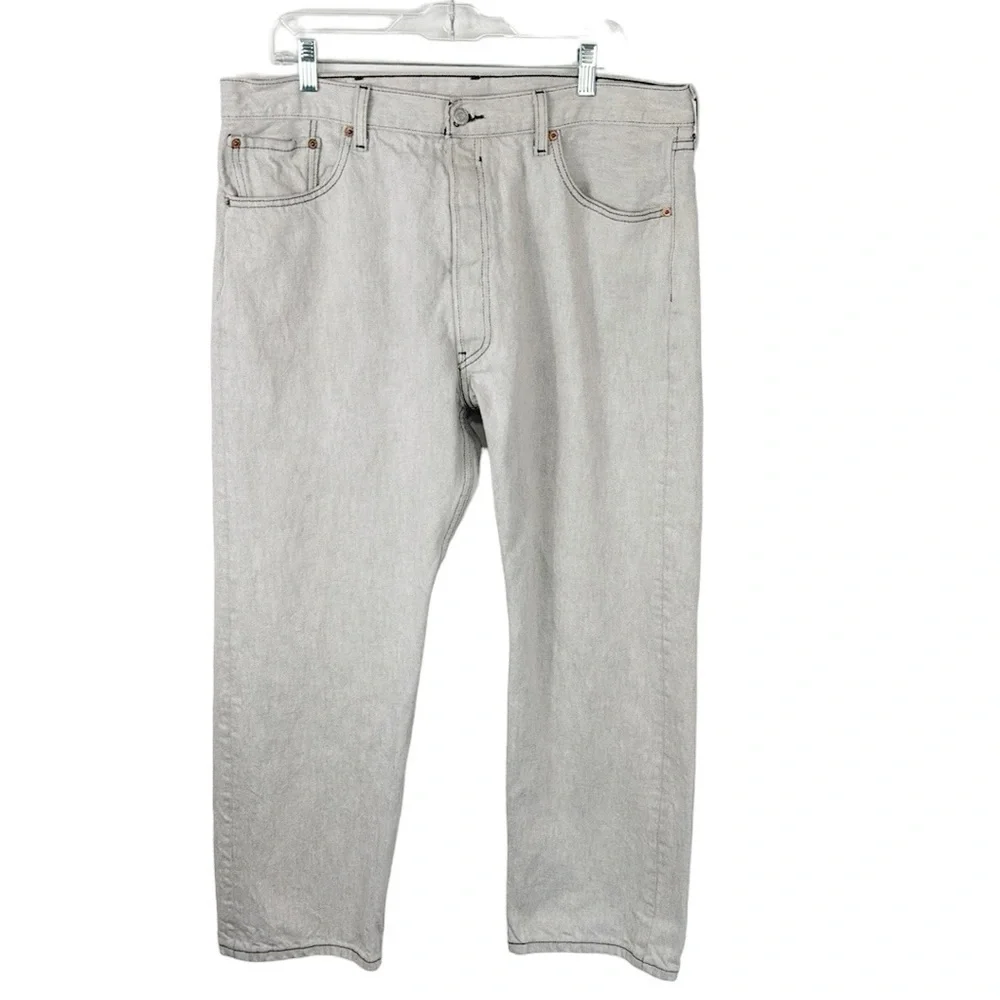 Levis Button Fly 501 Straight Fit Jeans Men's 40/30 Actual 38/28‎ Light Gray